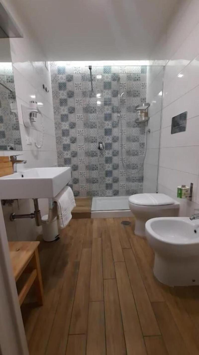 Napolinn 3* Naples