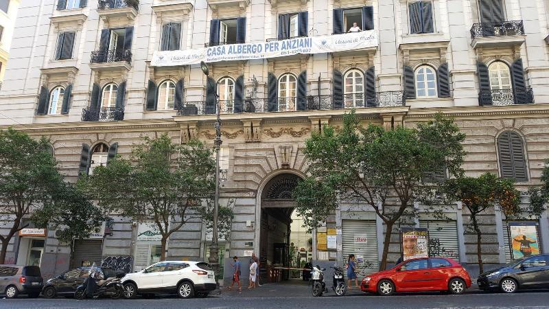 Bed & Breakfast Napolinn Naples
