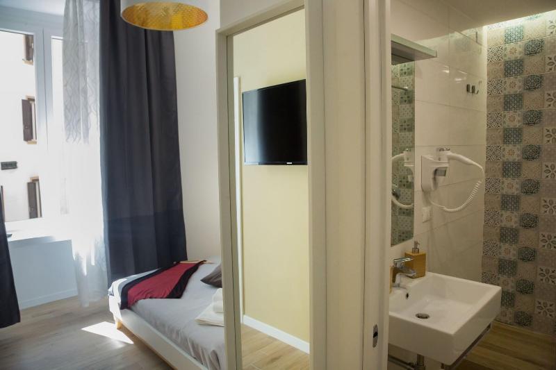Bed & Breakfast Napolinn 3*